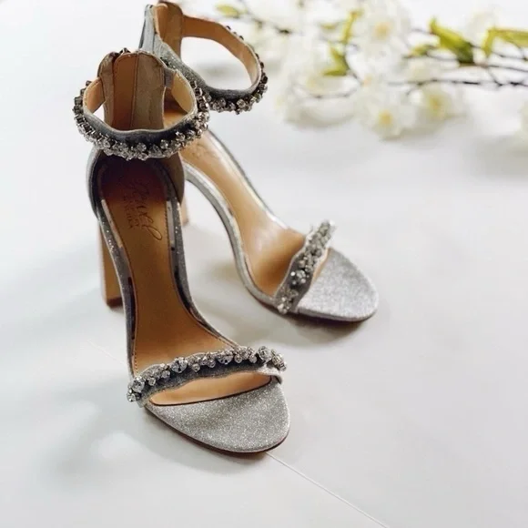 NEW Badgley Mischka Mayra Silver Glitter Rhinestone Ankle Strap Heels - Picture 2 of 12